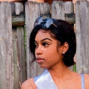 Meet your Posher, Aaliyah